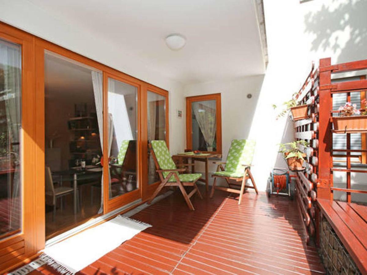 Apartamento Downtown Garden Isle In Urban Style-Free Parking Budapest Exterior foto