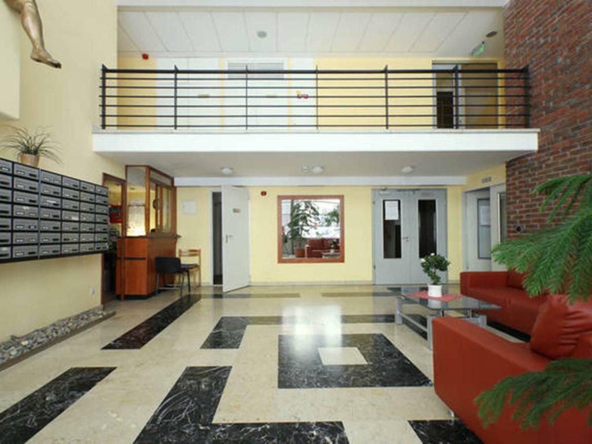 Apartamento Downtown Garden Isle In Urban Style-Free Parking Budapest Exterior foto