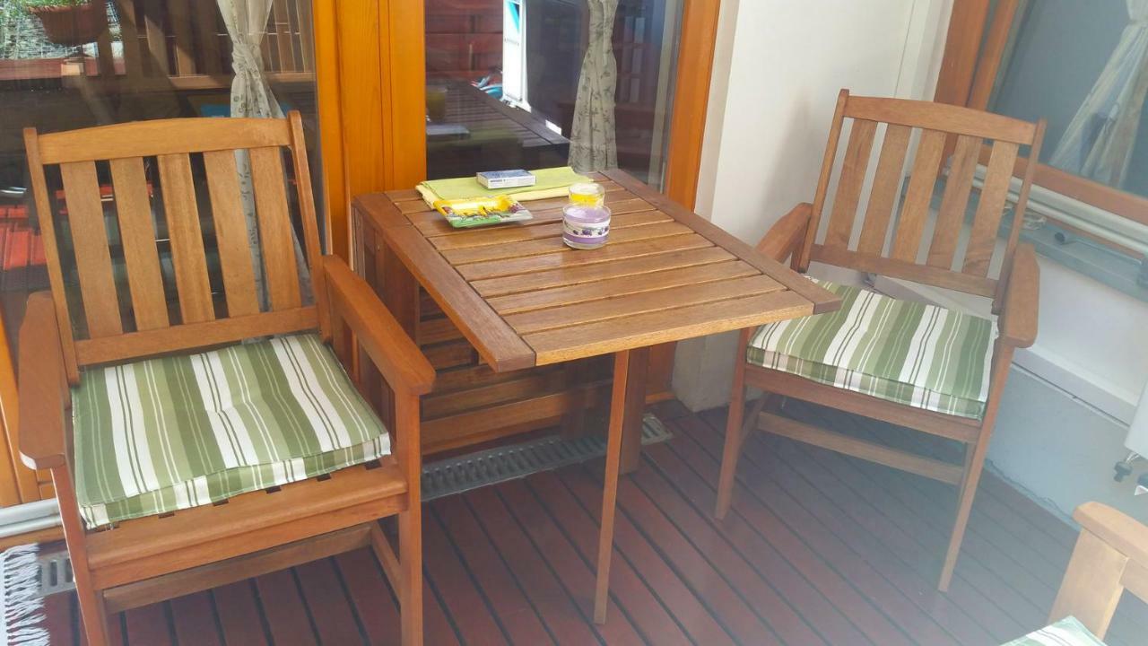 Apartamento Downtown Garden Isle In Urban Style-Free Parking Budapest Exterior foto